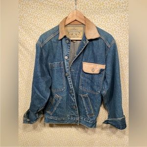 Vintage banana republic jean jacket with leather collar